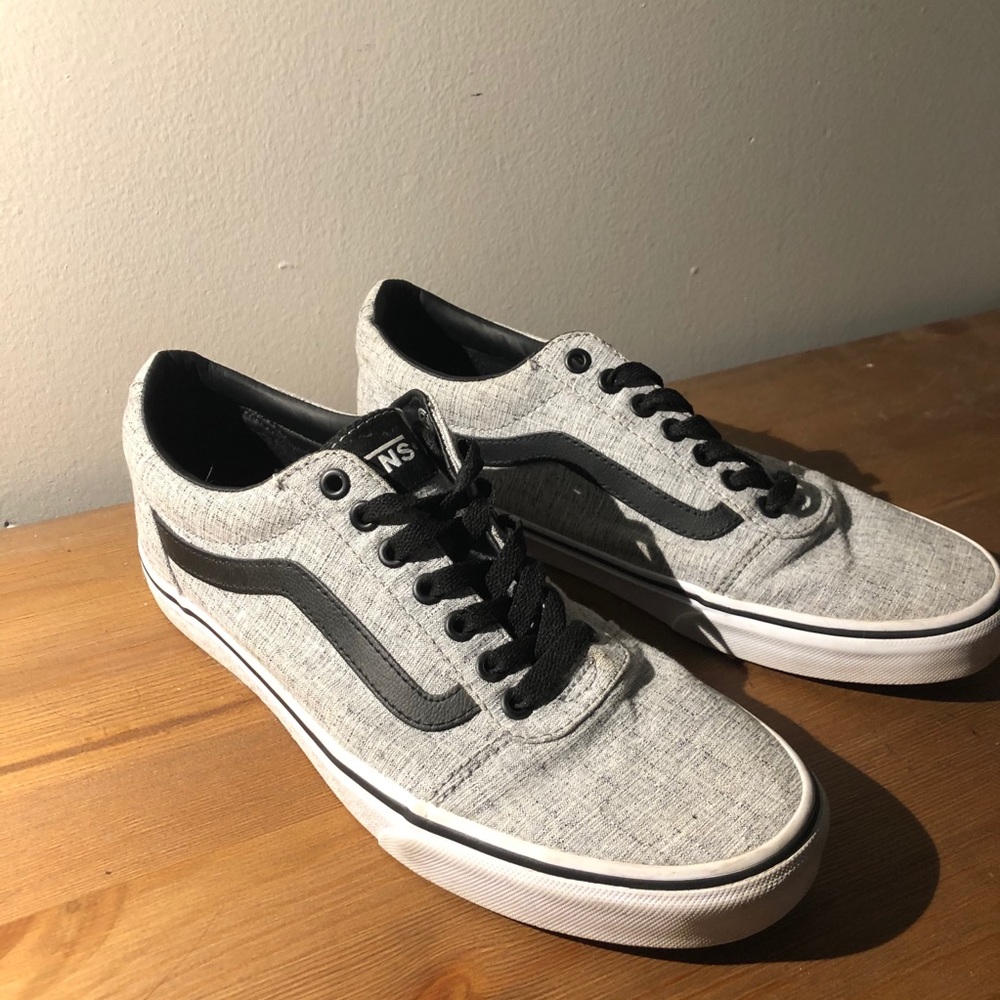 vans skate shoes